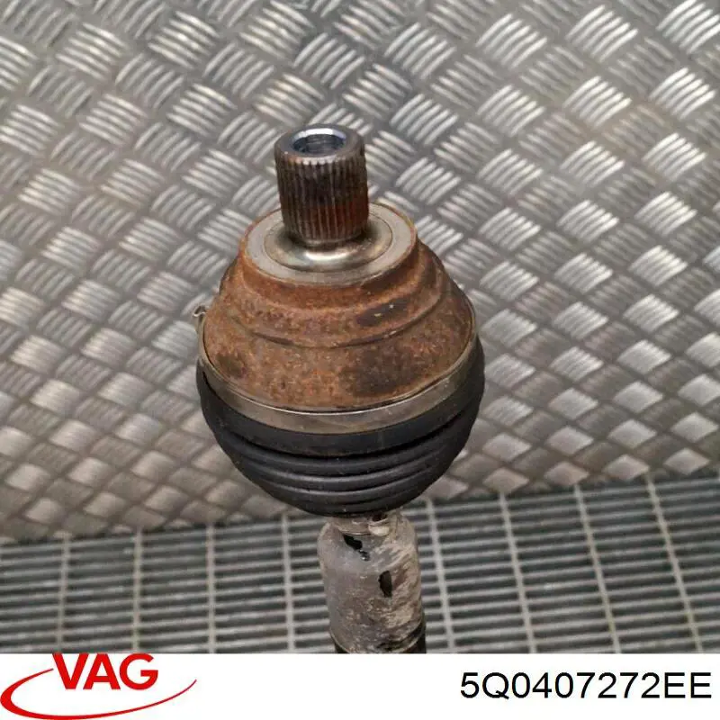 Comprar 5Q0407272EE VAG Semieje delantero derecho