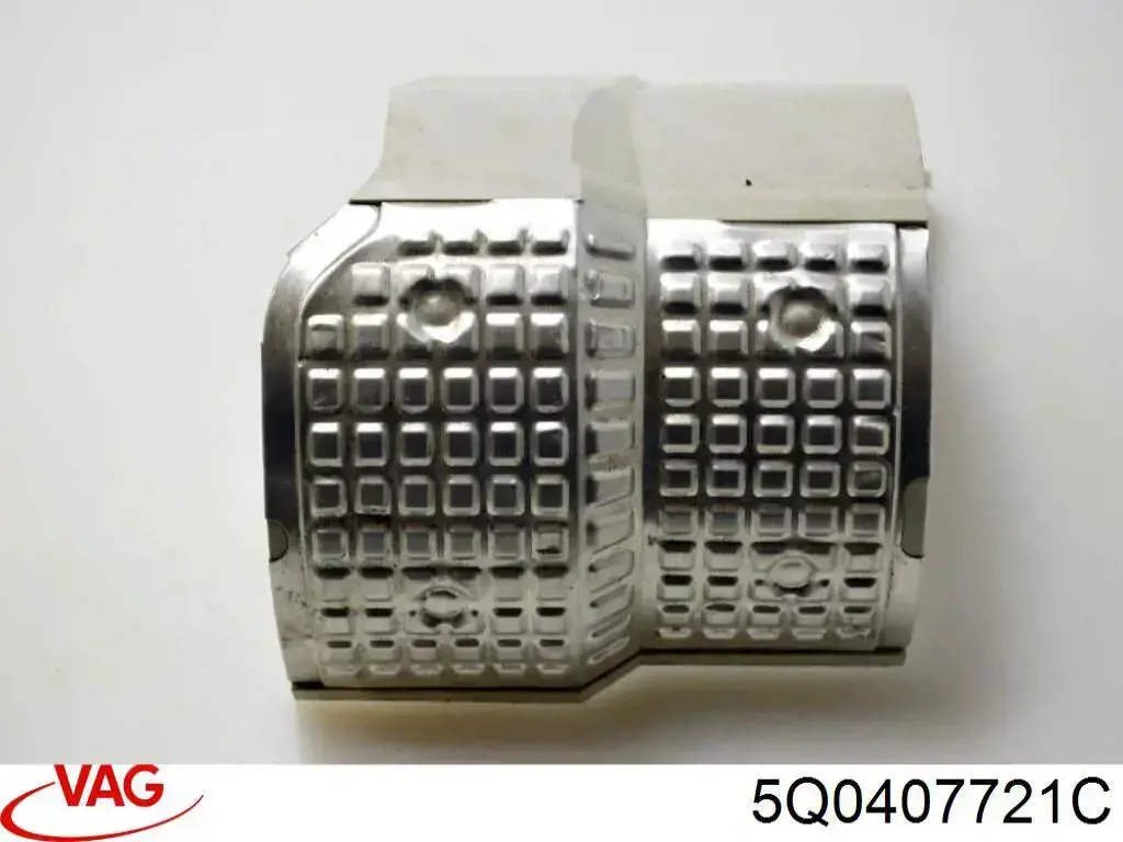 Escudo térmico de la junta homocinética del semieje delantero VAG 5Q0407721C