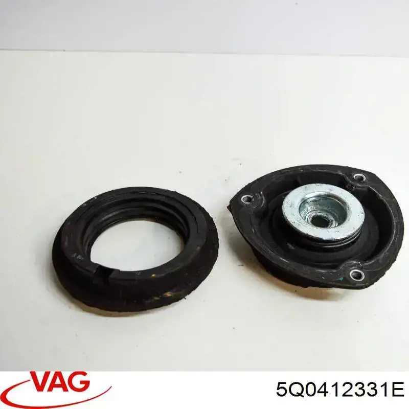 Soporte del amortiguador delantero VAG 5Q0412331E precio, desde 22,81 EUR