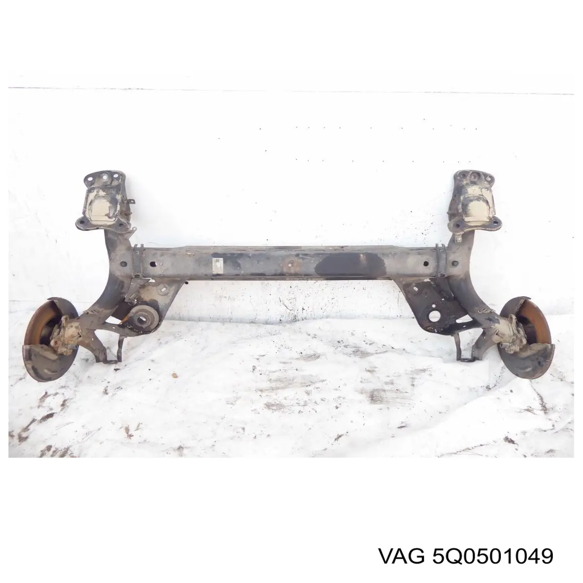 Puente trasero 5Q0501049BC VAG