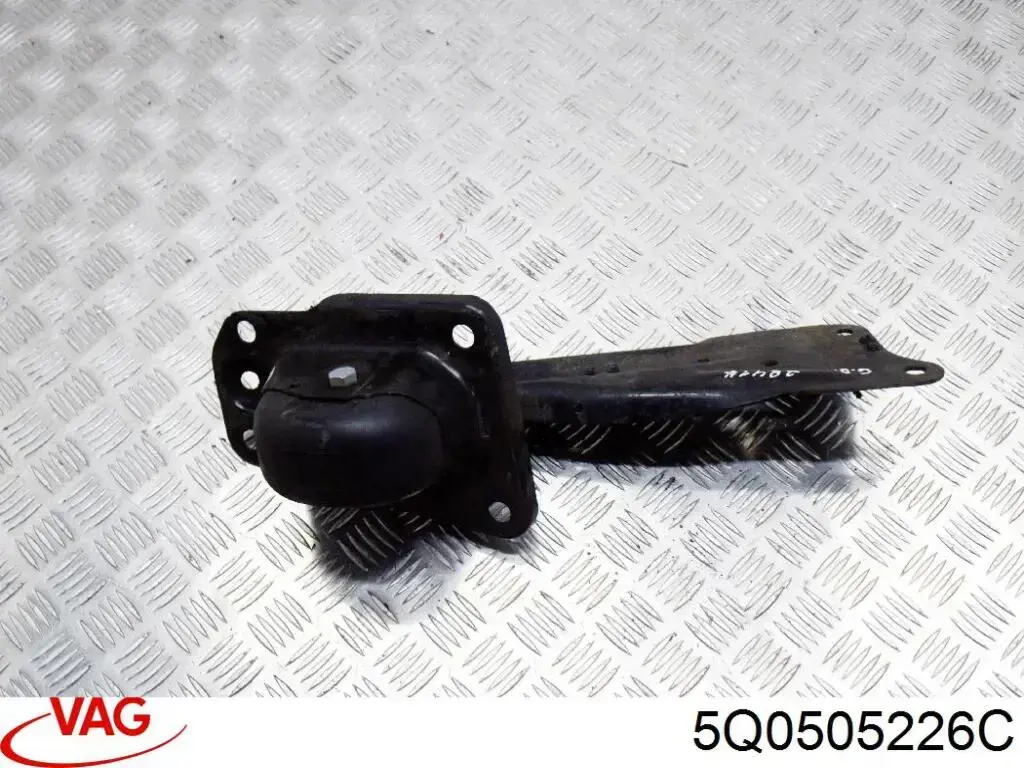 Comprar 5Q0505226C VAG Brazo de suspensión, trasera derecha