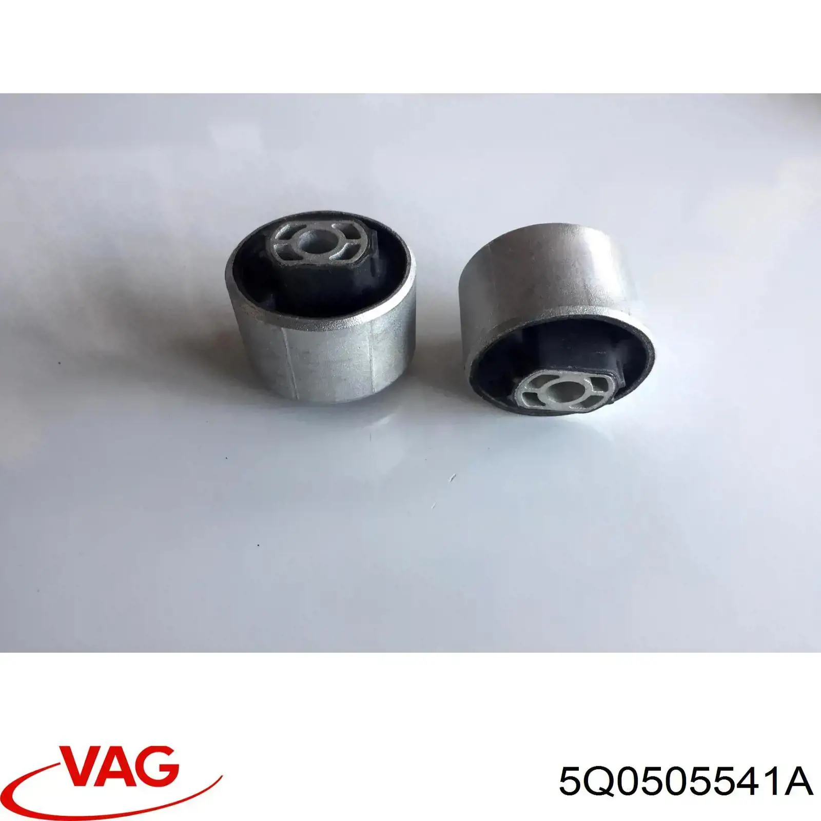 5Q0505541A VAG bloque silencioso trasero brazo trasero delantero