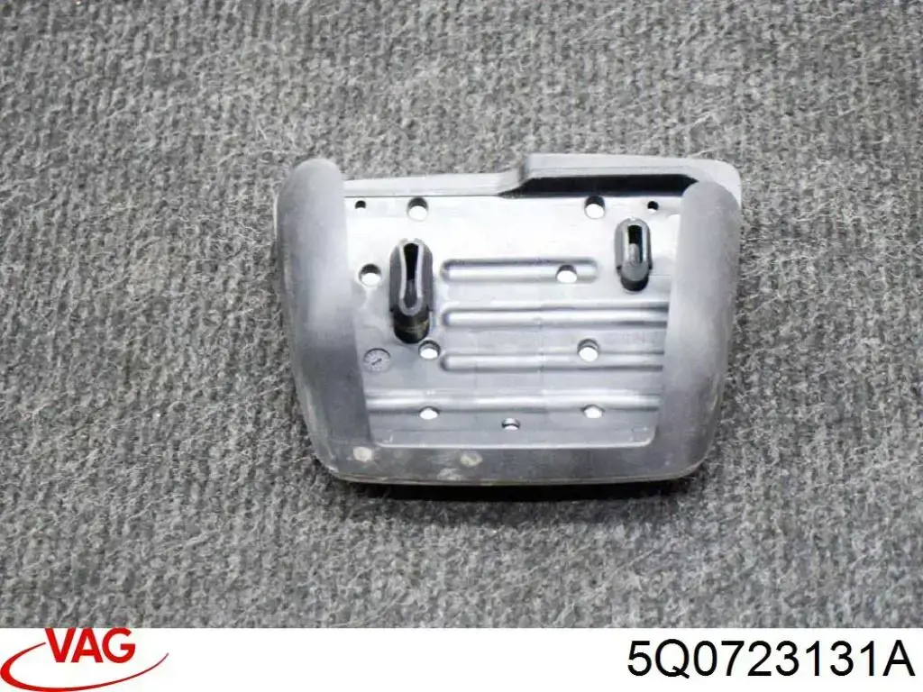 Cubierta de pedal de freno 5Q0723131A VAG