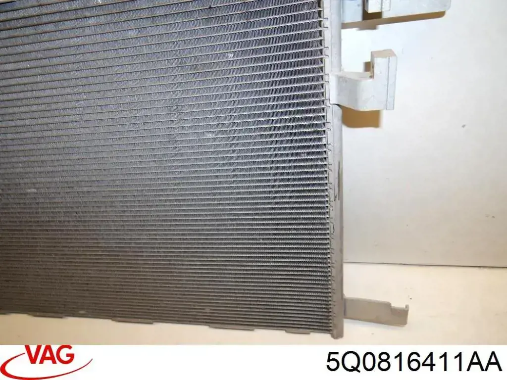 Comprar 5Q0816411AA VAG Condensador de aire acondicionado
