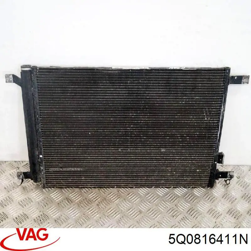 Comprar 5Q0816411N VAG Condensador de aire acondicionado