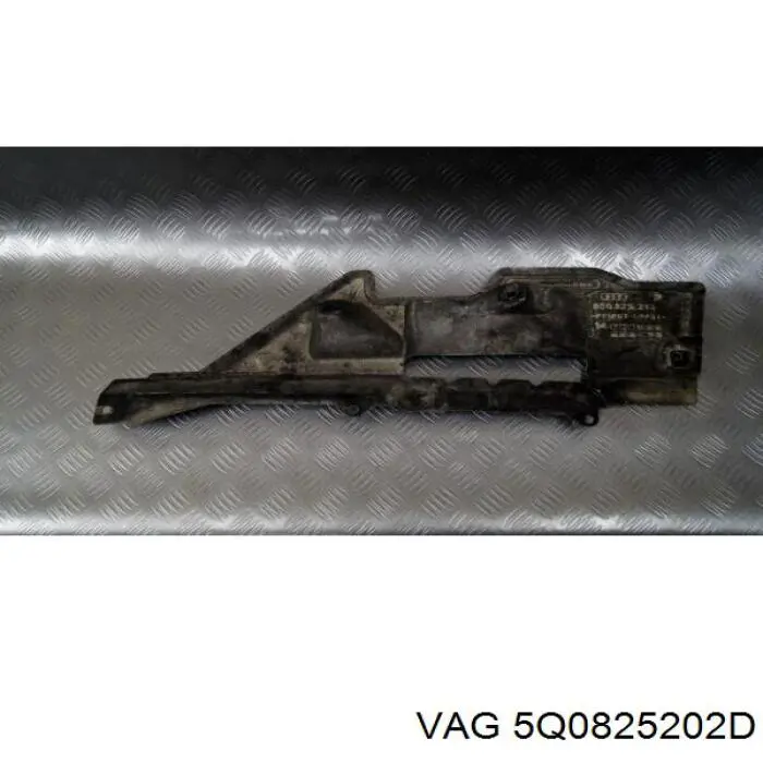 5Q0825202AE VAG Protección inferior derecha