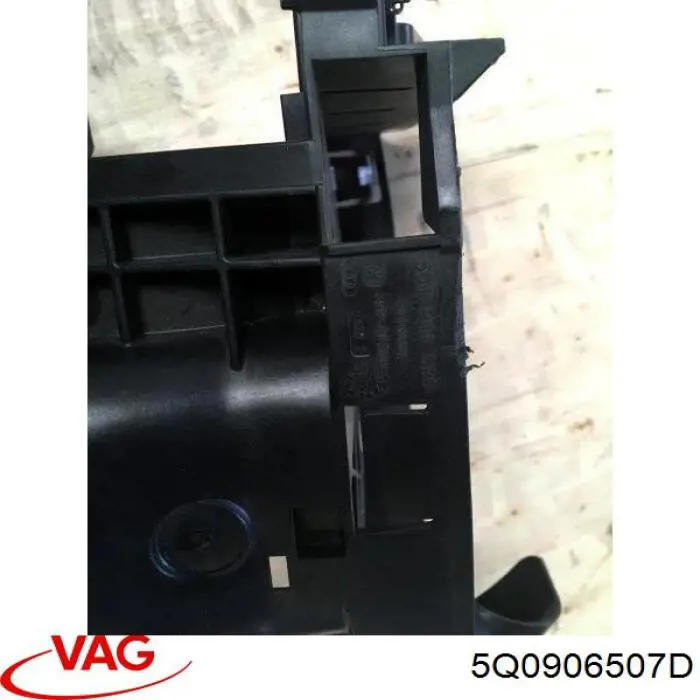 5Q0906507D VAG Carcasa de la caja de fusibles