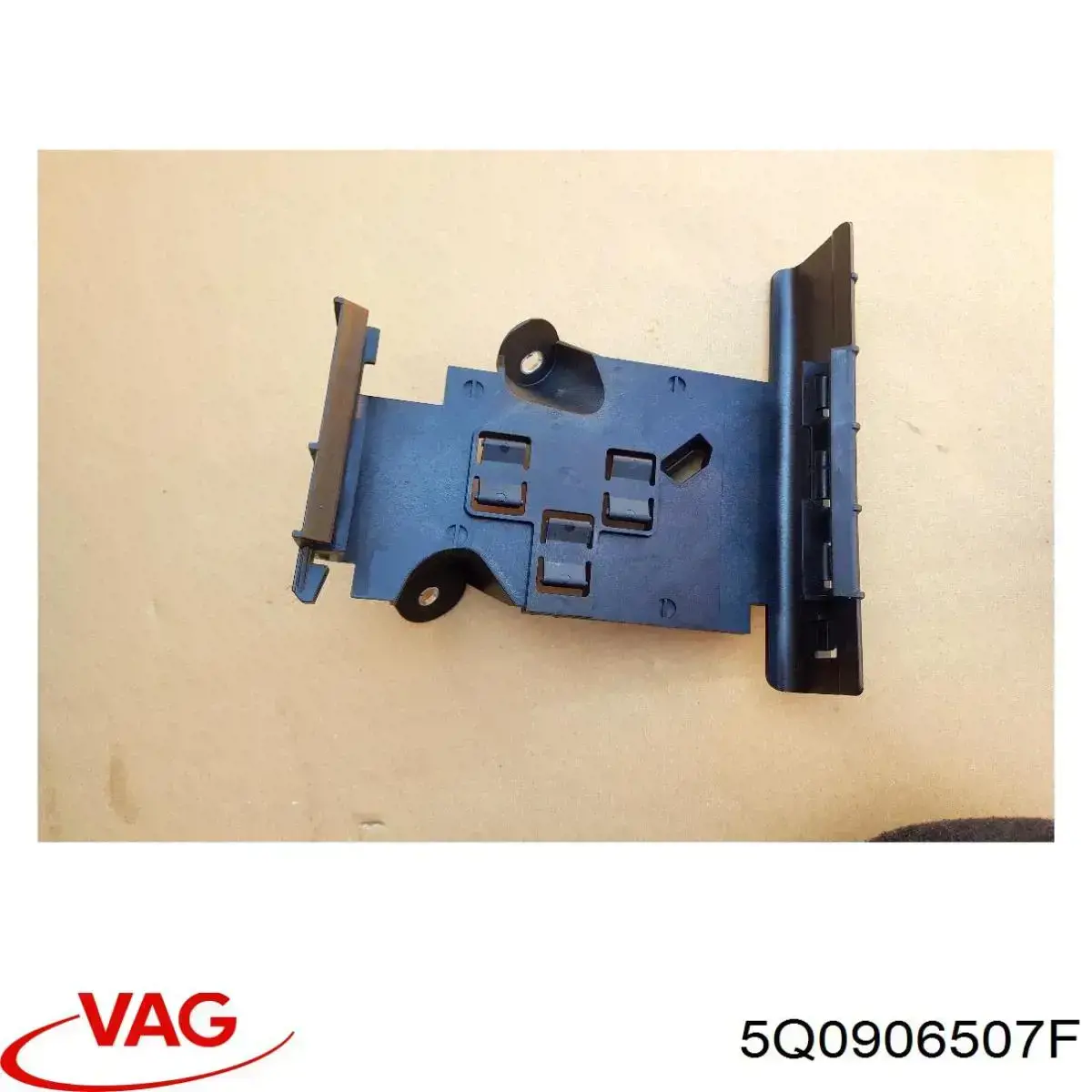 Carcasa de la caja de fusibles VAG 5Q0906507F precio, desde 16,50 EUR