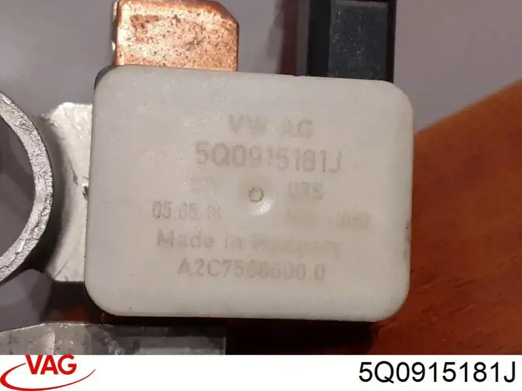 Cable de masa de batería V10170002 Vemo