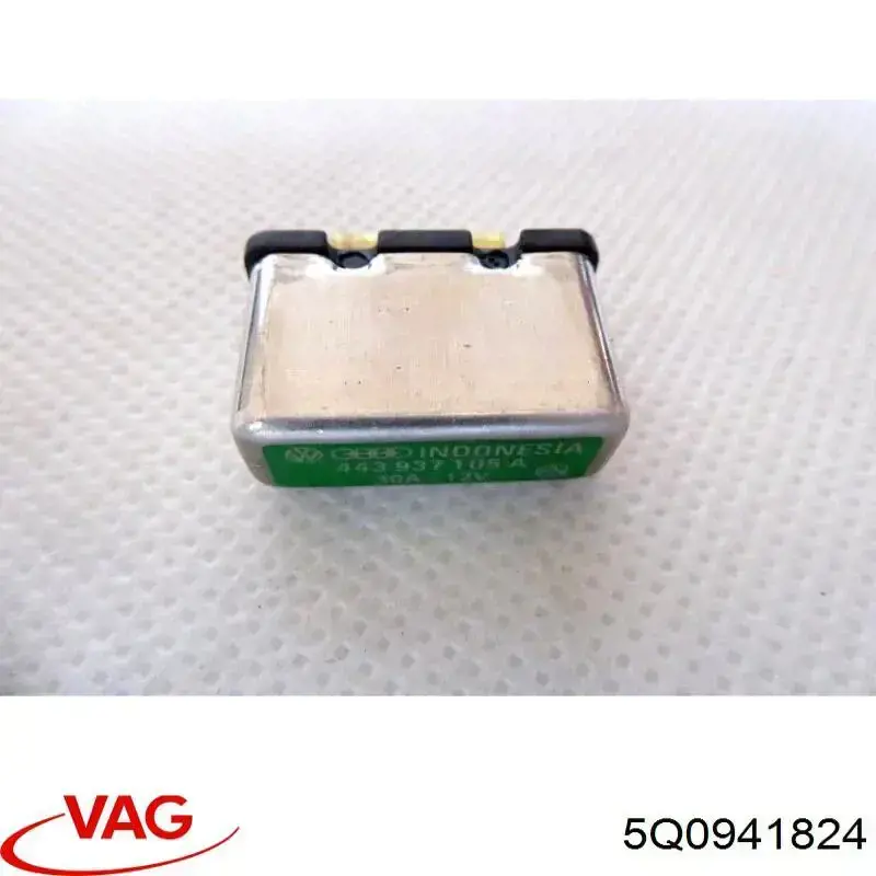 Caja fusibles VAG 5Q0941824 precio, desde 15,62 EUR