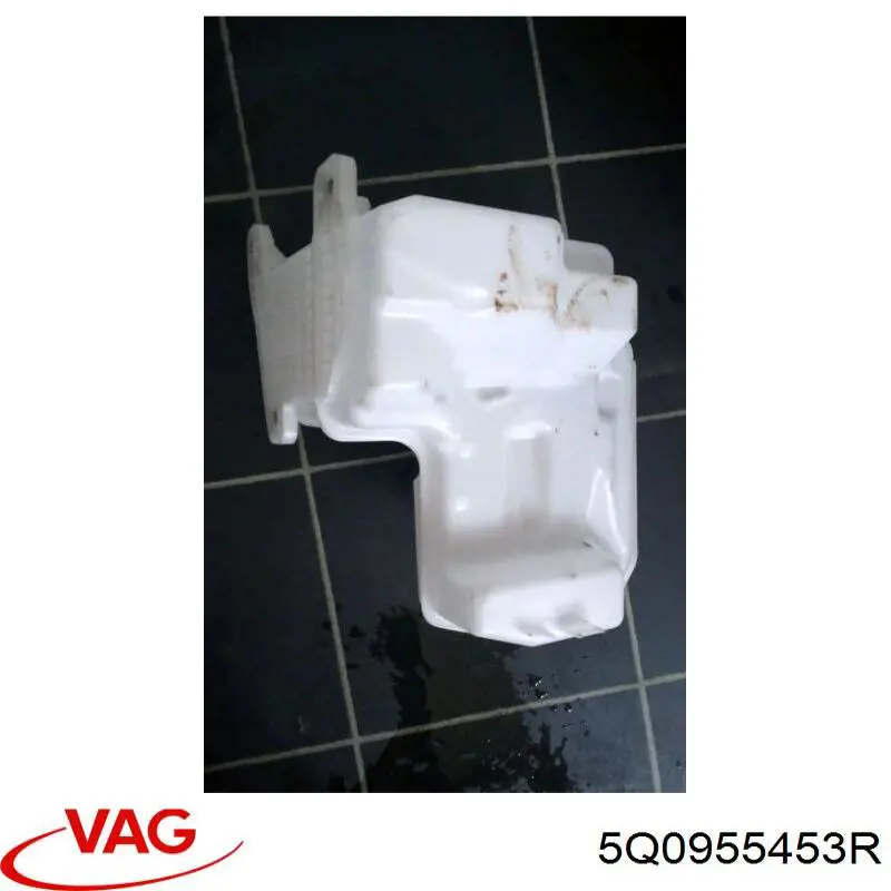 Comprar 5Q0955453R VAG Depósito de limpiaparabrisas
