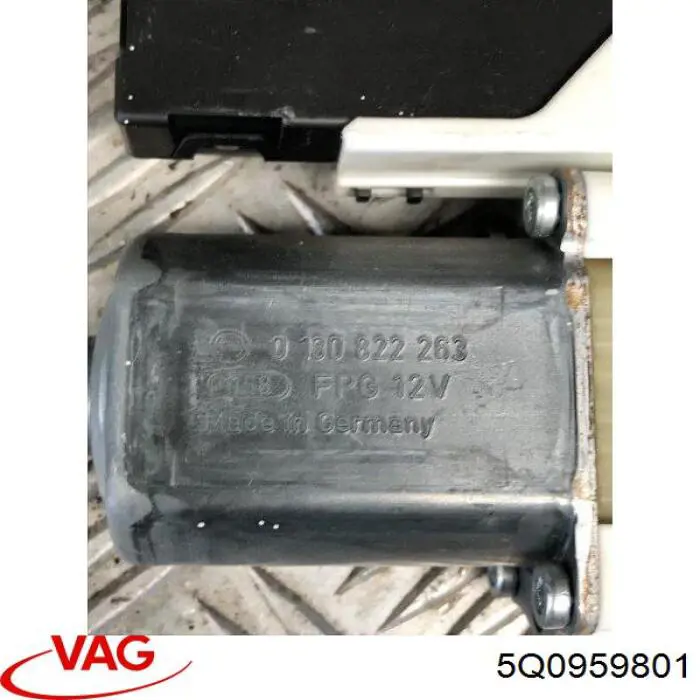 Comprar 5Q0959801 VAG Motor del elevalunas de la puerta trasera izquierda