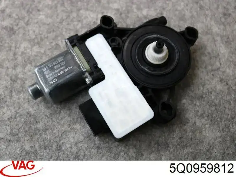 Motor del elevalunas de la puerta trasera derecha 2GM839461D VAG
