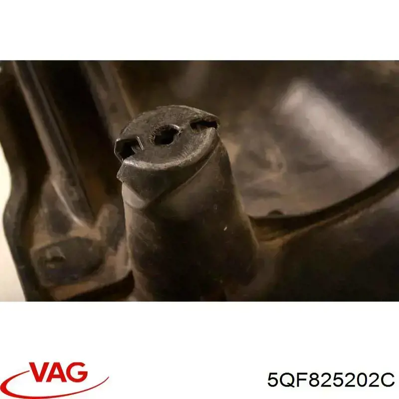 Protección inferior derecha 5QF825202C VAG
