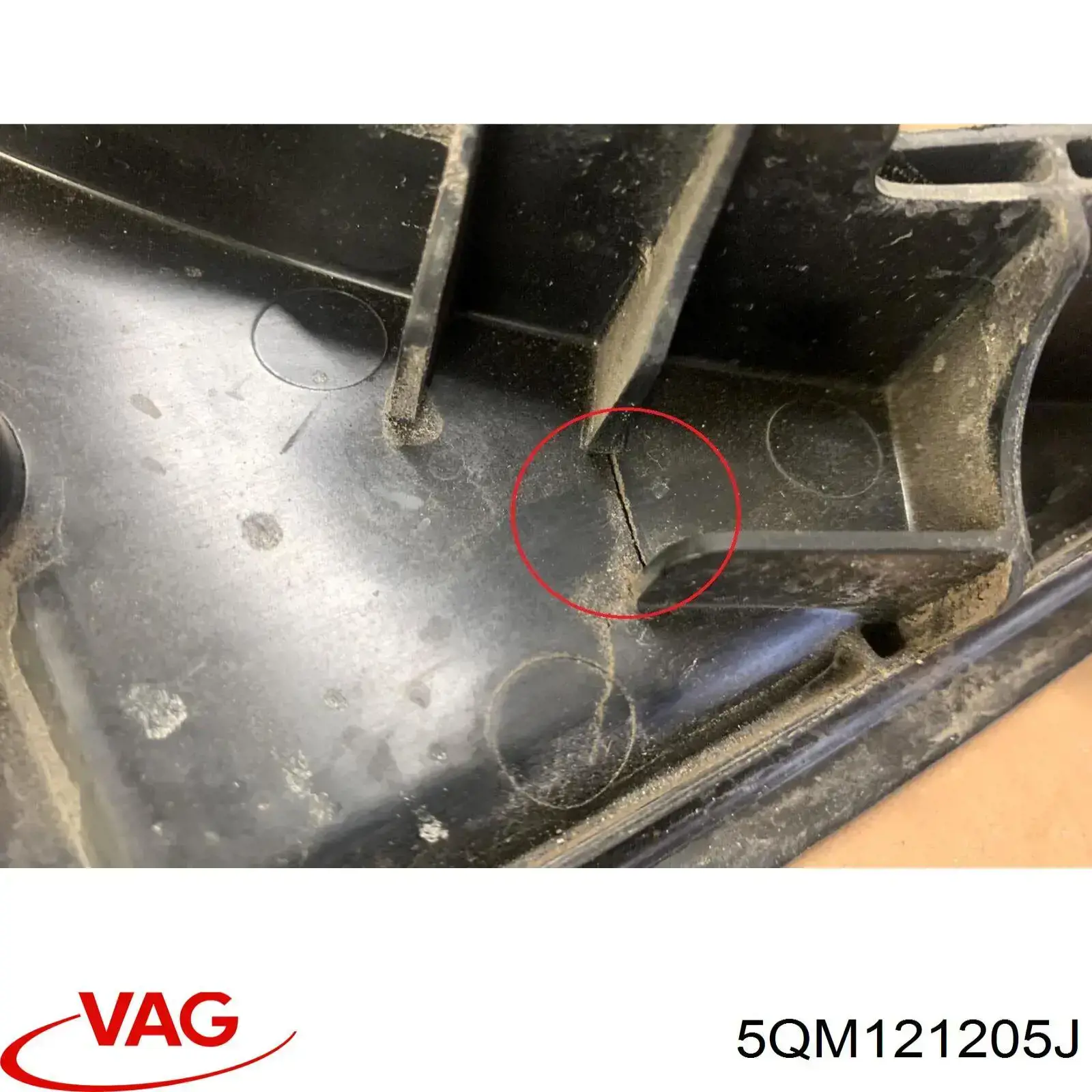 Radiador de agua VAG 5QM121205J precio, desde 192,57 EUR