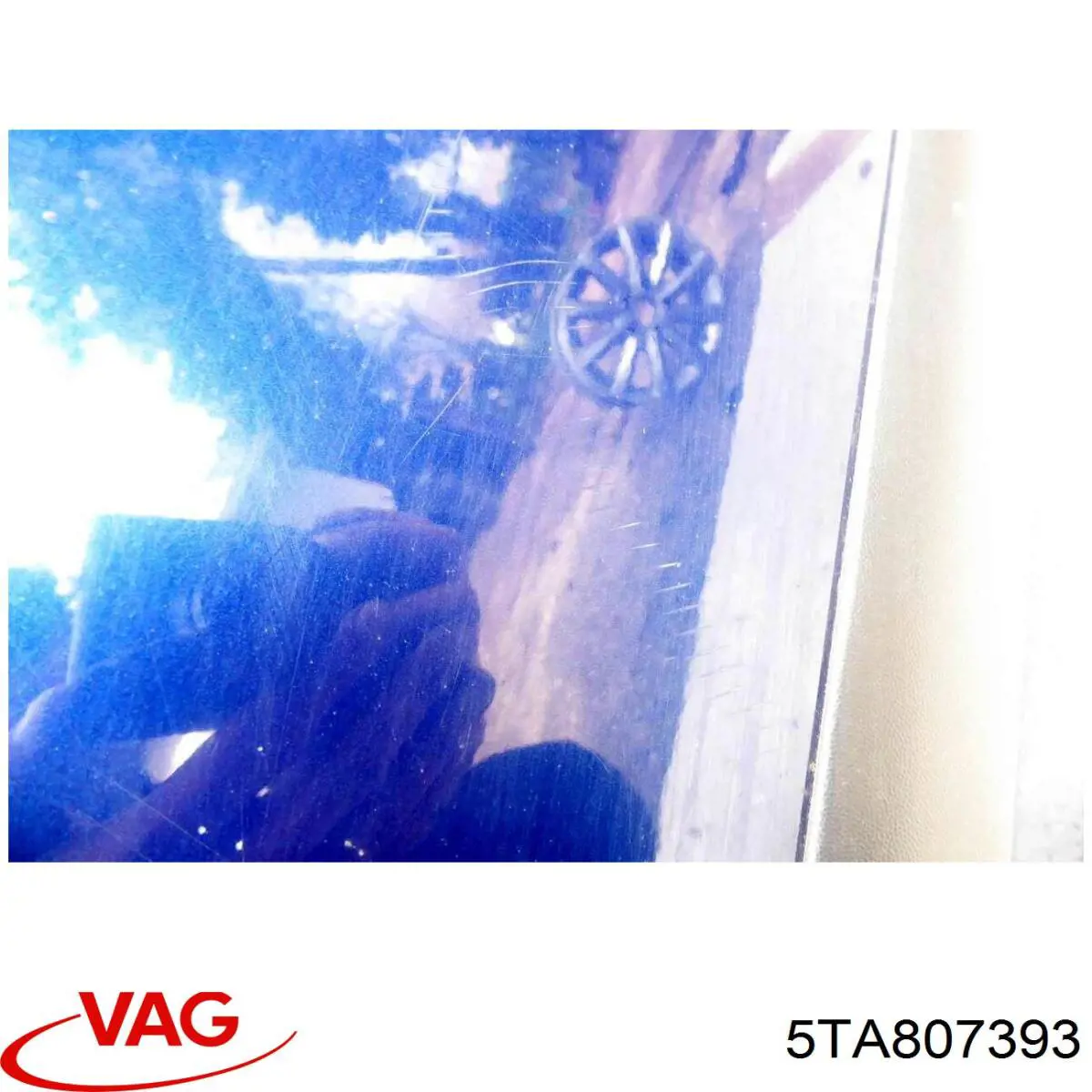 Guía izquierda del parachoques trasero VAG 5TA807393 precio, desde 46,49 EUR