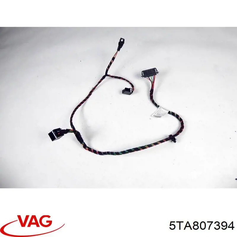 Guía derecha del parachoques trasero 5TA807394 VAG