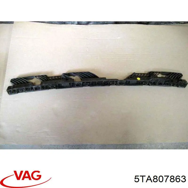 Soporte central del parachoques trasero VAG 5TA807863 precio, desde 55,17 EUR