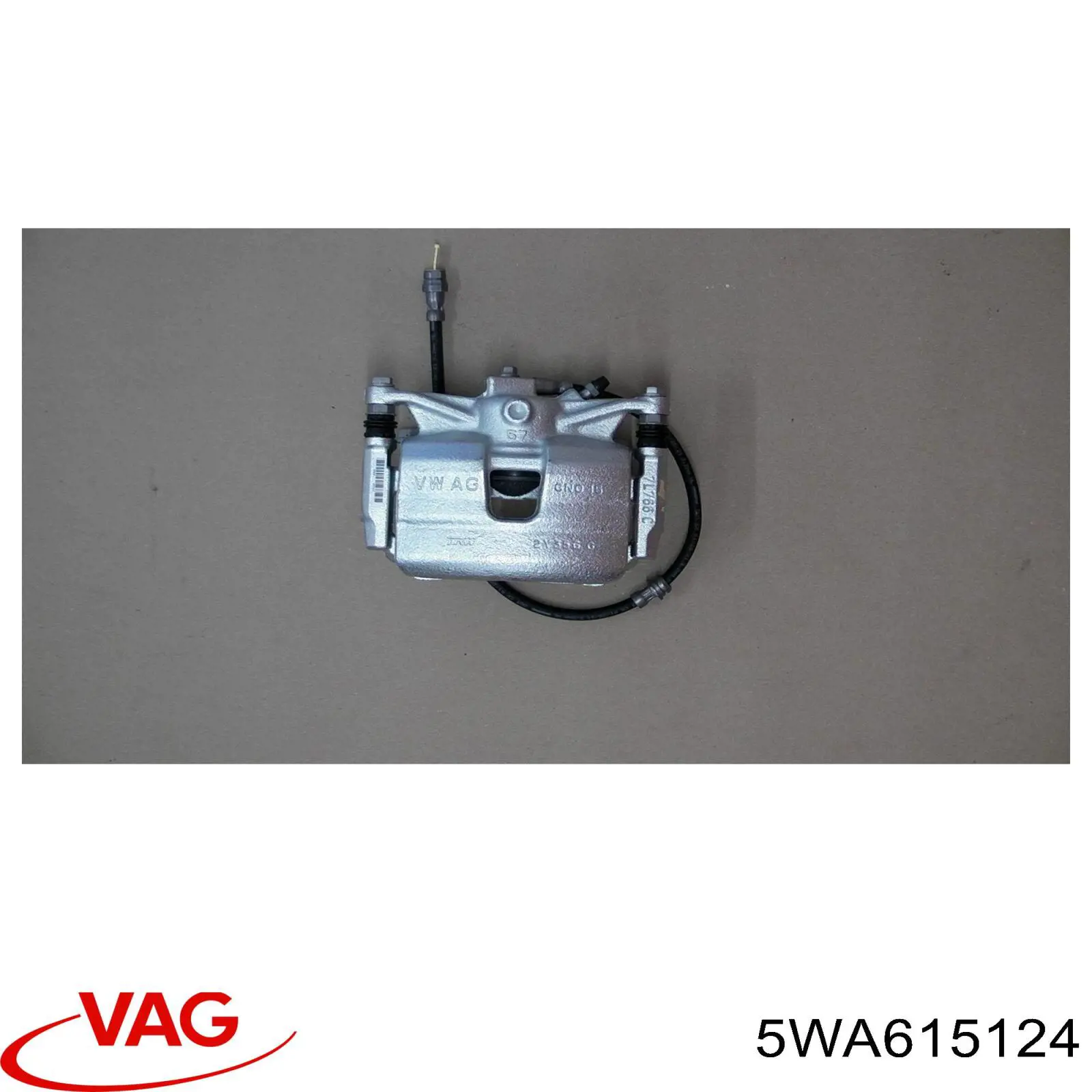 Pinza de freno delantera derecha 5WA615124 VAG