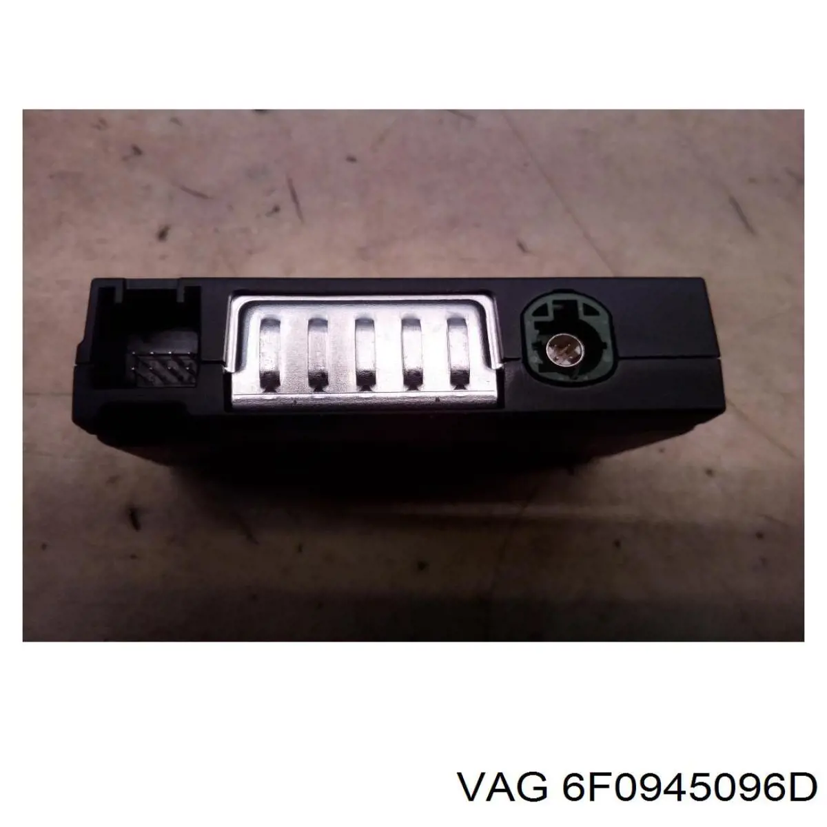 Comprar 6F0945096F VAG Piloto trasero derecho