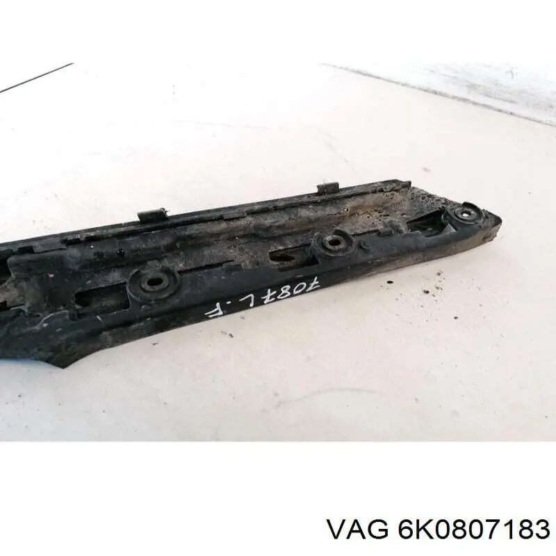 Comprar 6K0807183 VAG Guía del parachoques delantero izquierda