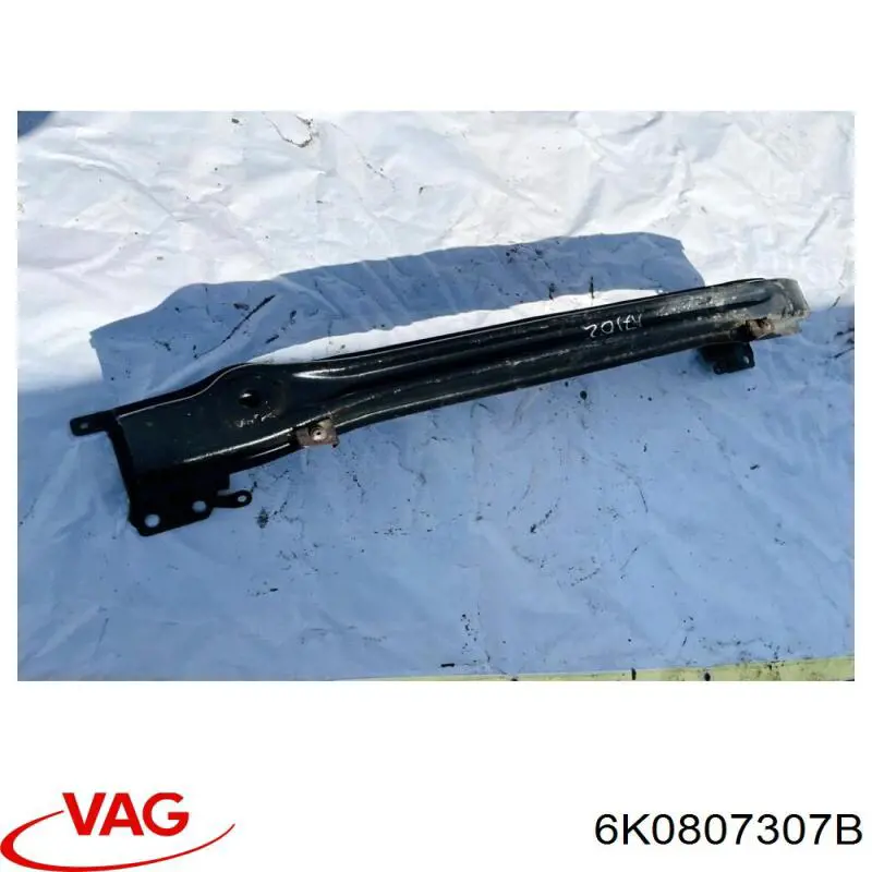 6K0807307B VAG Soporte de paragolpes trasero izquierdo