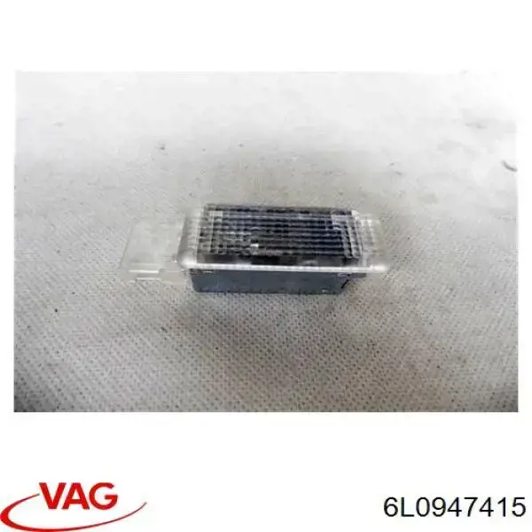 6L0947415 VAG Lámpara de luz del maletero