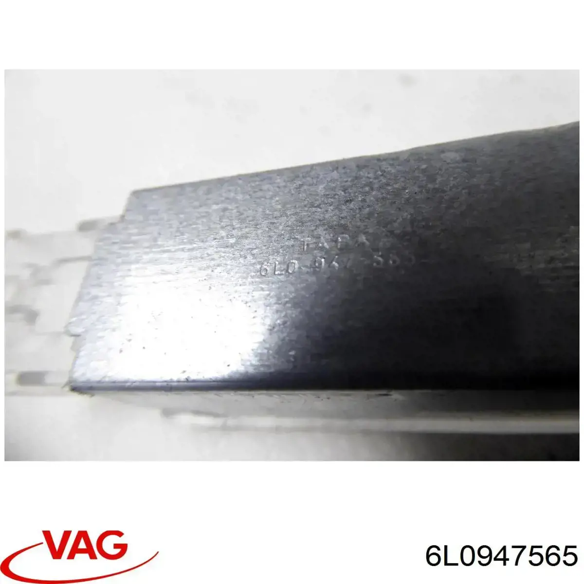 Luz de la guantera VAG 6L0947565
