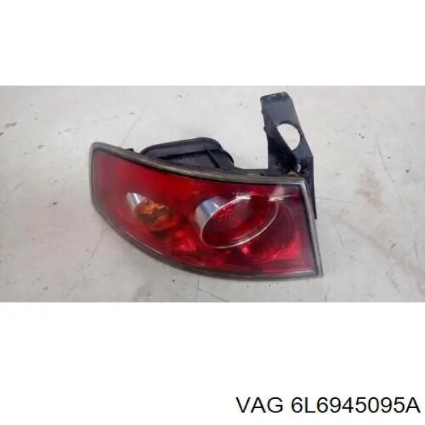 Piloto trasero exterior izquierdo VAG 6L6945095A precio, desde 60,98 EUR