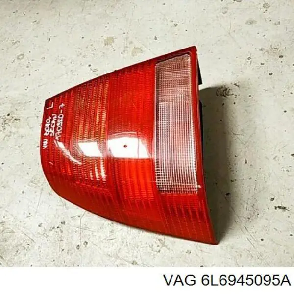 6L6945095A VAG Piloto trasero exterior izquierdo