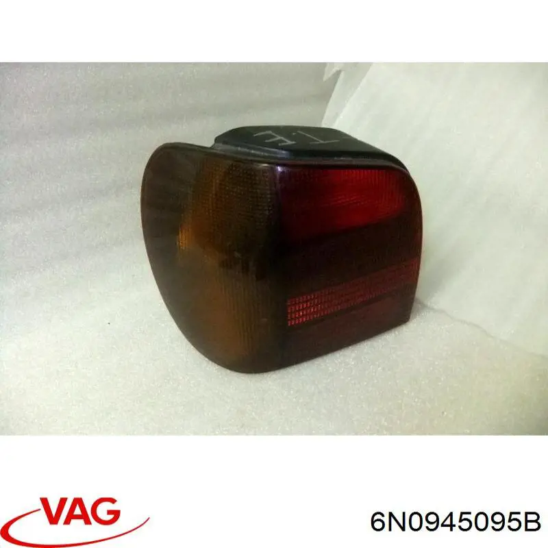 Piloto trasero izquierdo VAG 6N0945095B precio, desde 34,85 EUR
