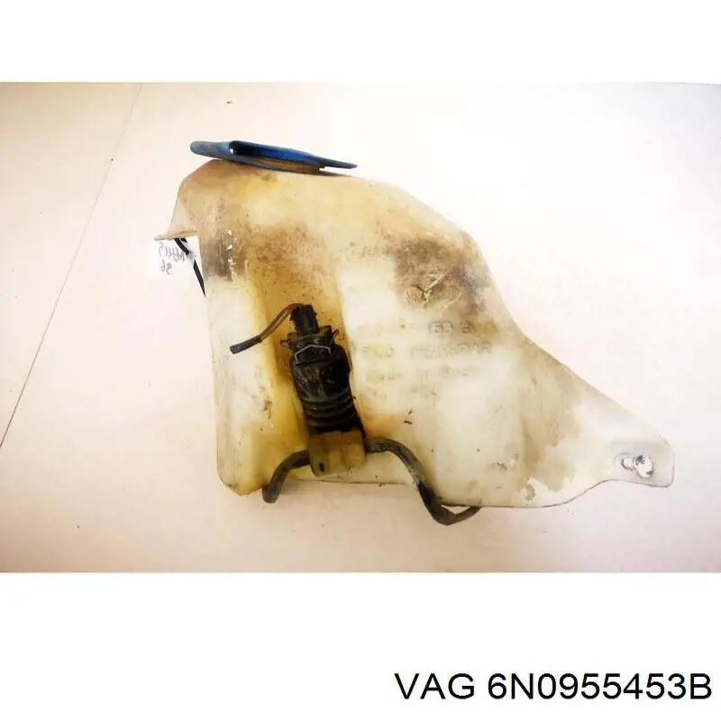 Comprar Depósito de limpiaparabrisas Volkswagen Polo III 6N1