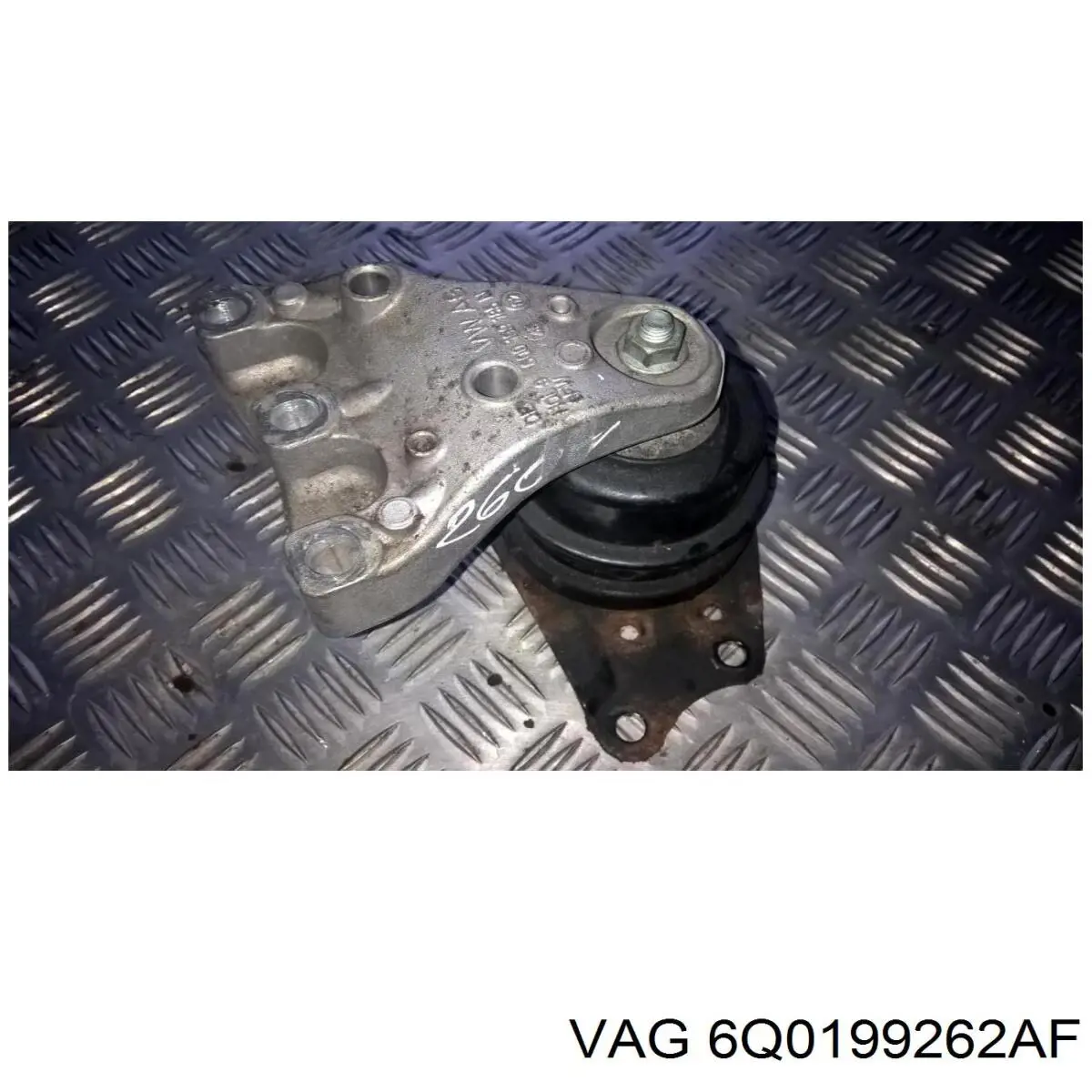 Soporte delantero derecho del motor VAG 6Q0199262AF precio, desde 53,72 EUR
