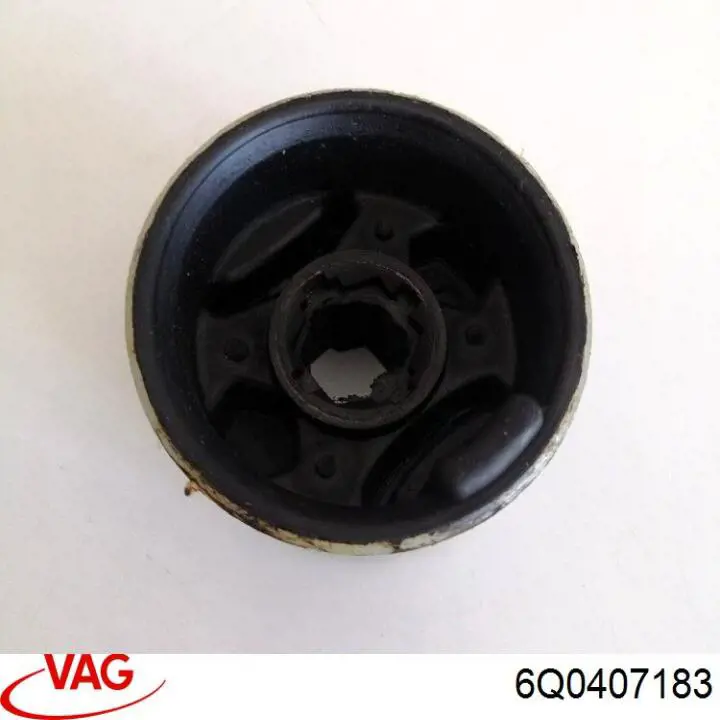 6Q0407183 VAG Silentblock de brazo de suspensión delantero inferior