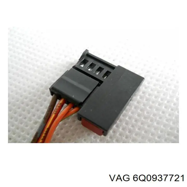  VAG 6Q0937721