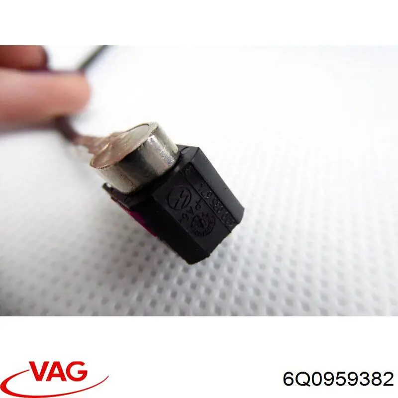  VAG 6Q0959382