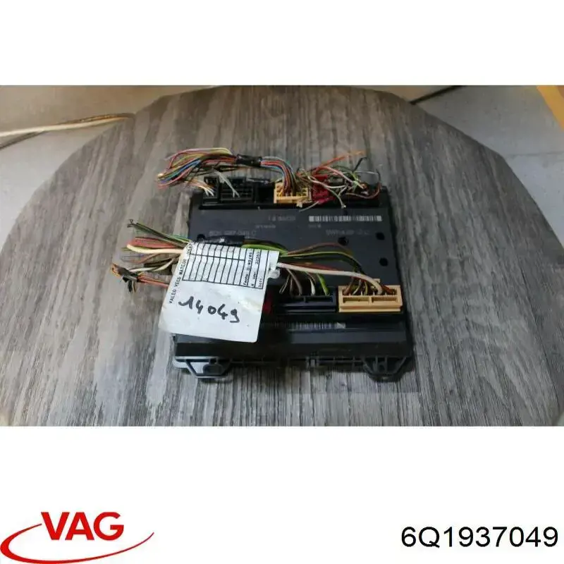 6Q1937049 VAG Centralina Del Motor