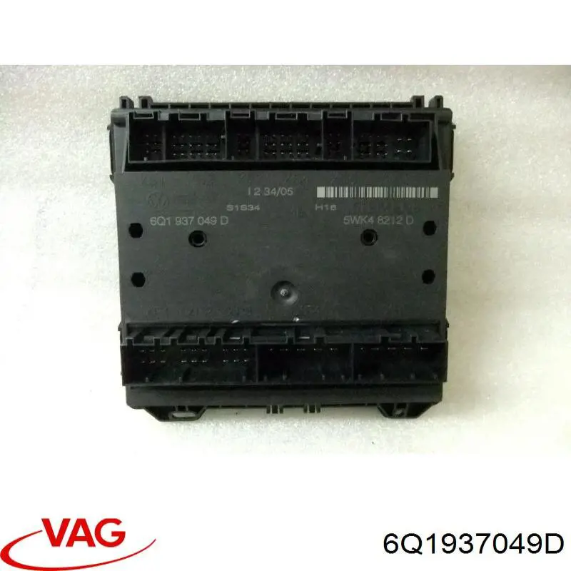 6Q1937049D VAG Caja de relés y fusibles