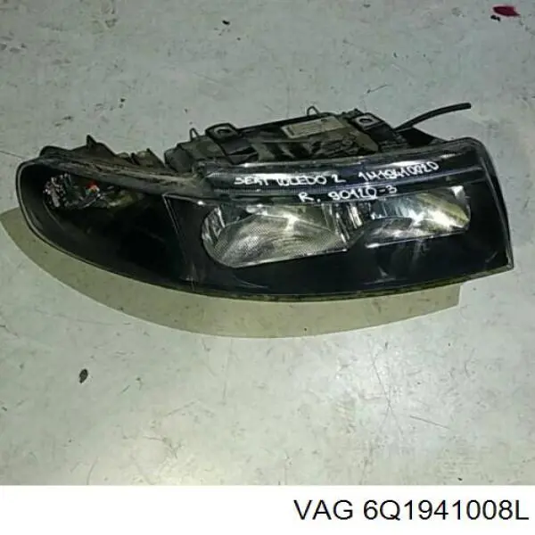 Faro derecho 6Q1941008L VAG