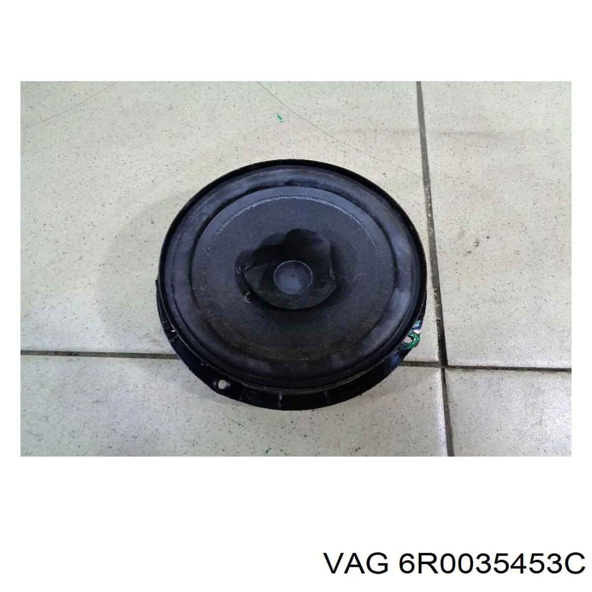Altavoz de la puerta trasera VAG 6R0035453C