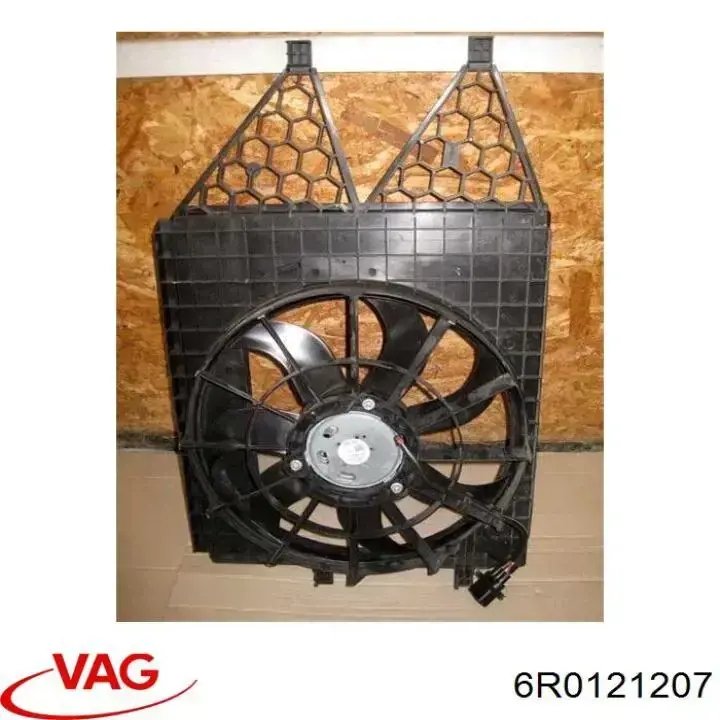 6R01212079B9 VAG bastidor radiador