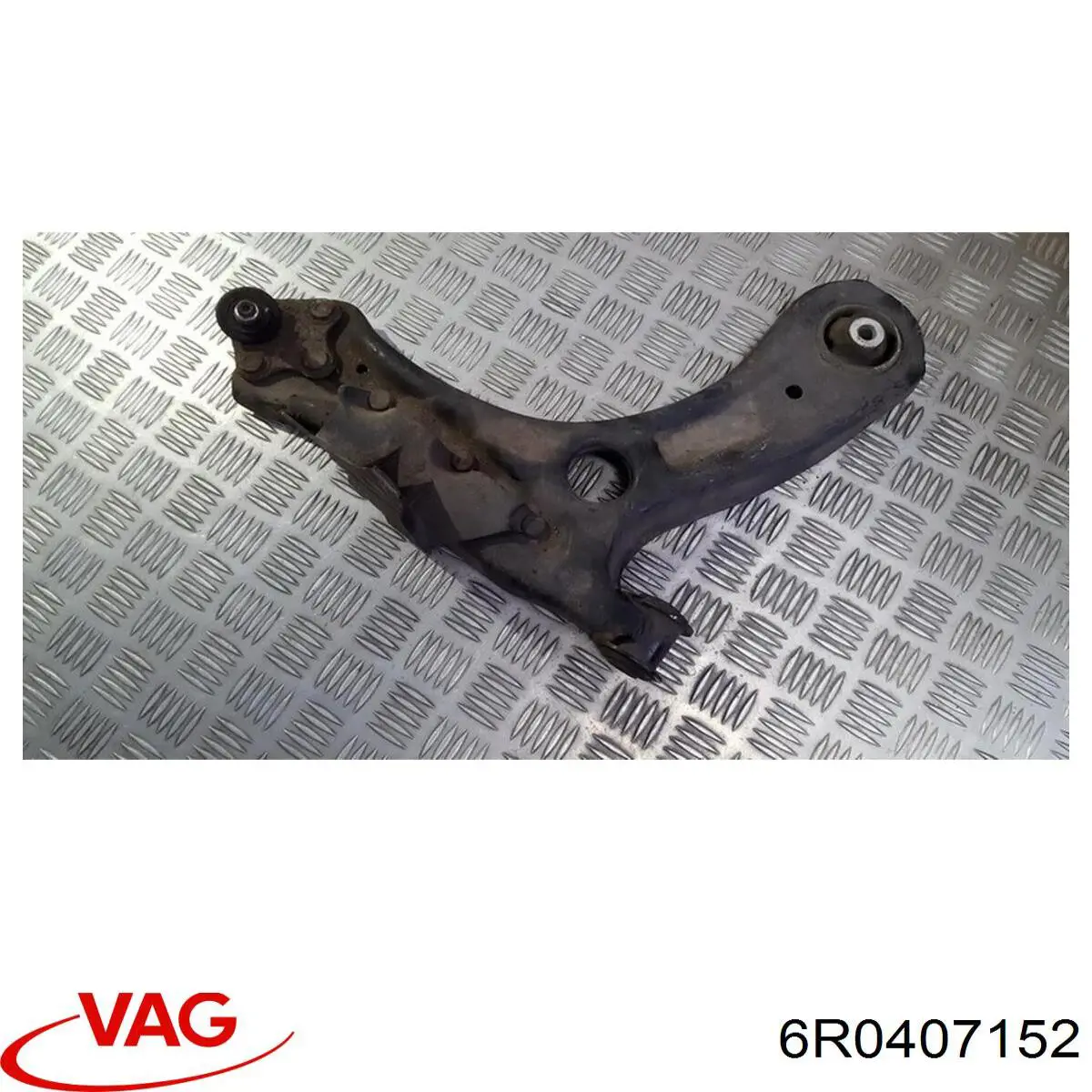 Brazo inferior derecho de la suspensión delantera VAG 6R0407152