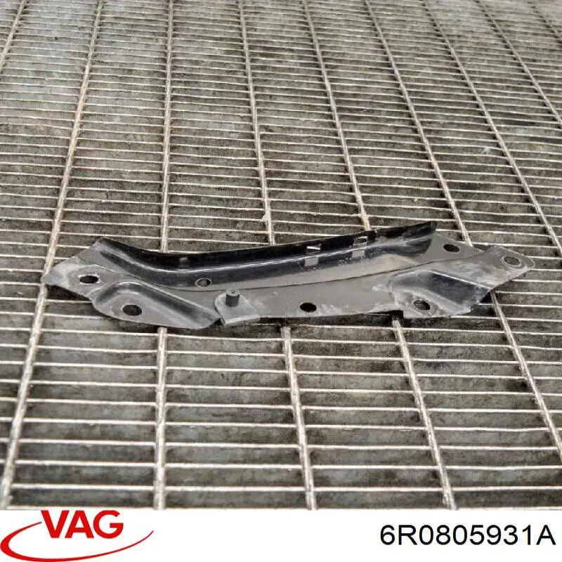 Soporte superior del marco del radiador VAG 6R0805931A
