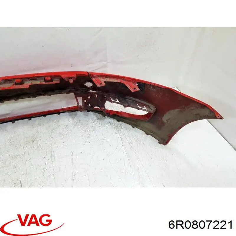 Paragolpes 6R0807221 VAG