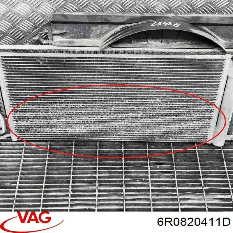 Comprar 6R0820411D VAG Condensador de aire acondicionado