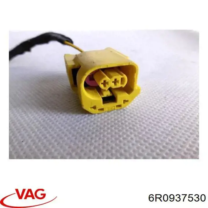 Caja de fusibles trasera interior 6R0937530 VAG