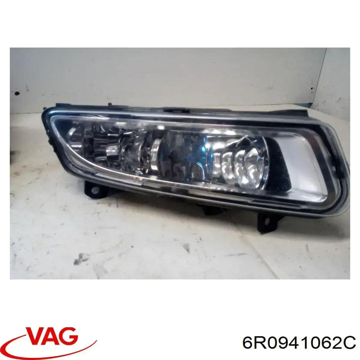 Comprar 6R0941062C VAG Faro antiniebla derecho