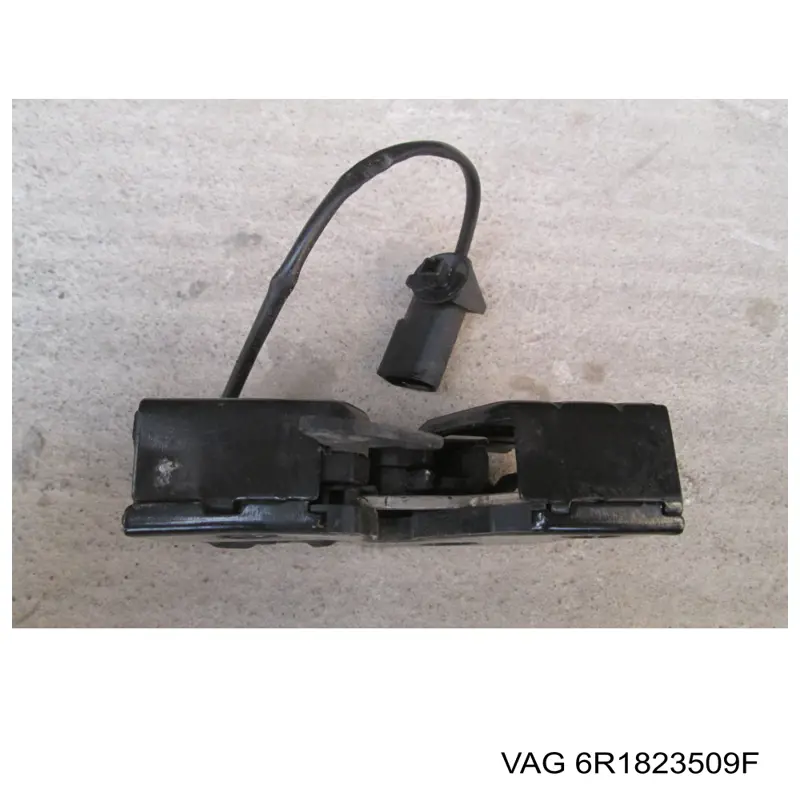 Cerradura de capó VAG 6R1823509F precio, desde 32,46 EUR