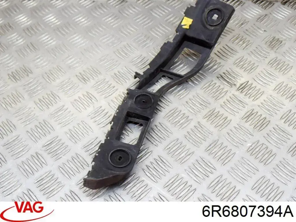 Soporte de parachoques trasero derecho Volkswagen Polo 5 (6R)