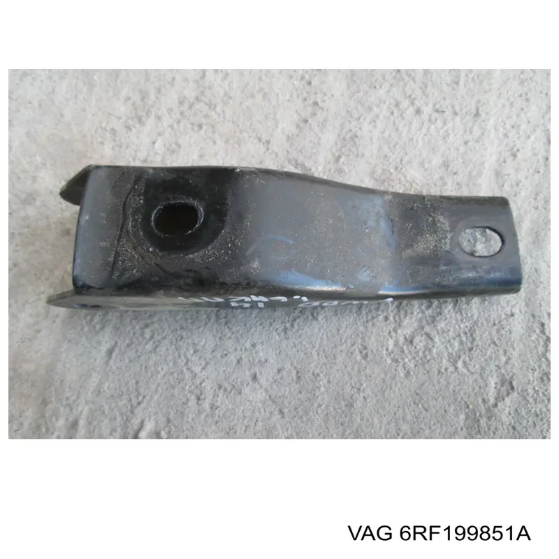 6RF199851A VAG soporte de motor trasero